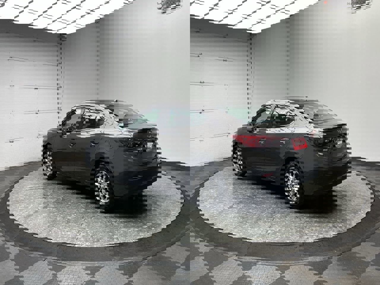 Used 2016 MAZDA MAZDA3 i Grand Touring video 2