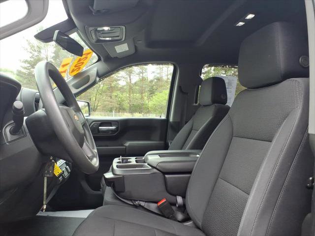 Used 2021 Chevrolet Silverado 1500 Custom w/ LPO, Dark Essentials Package AWD/4WD image 11