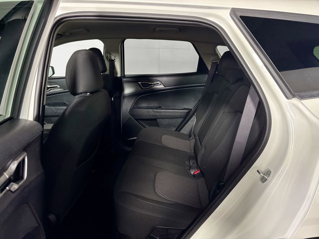Certified 2023 Kia Sportage LX image 20