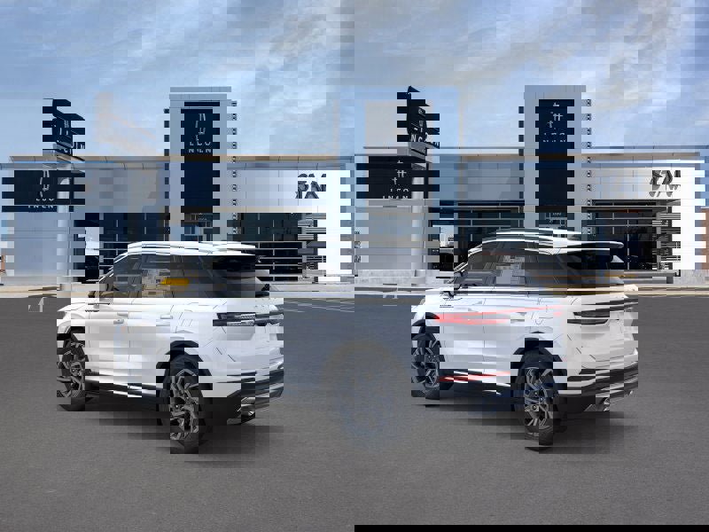 New 2026 Lincoln Corsair Premiere image 4