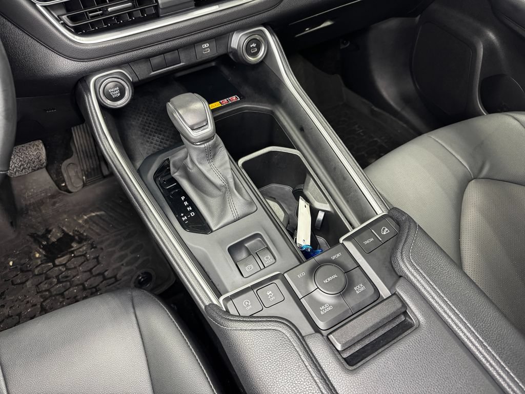 Used 2024 Toyota Grand Highlander AWD image 20