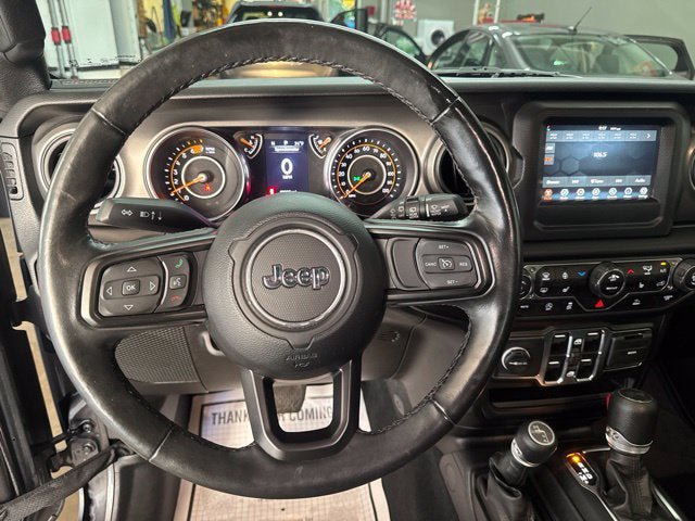 Used 2023 Jeep Wrangler Unlimited Sport AWD/4WD image 10