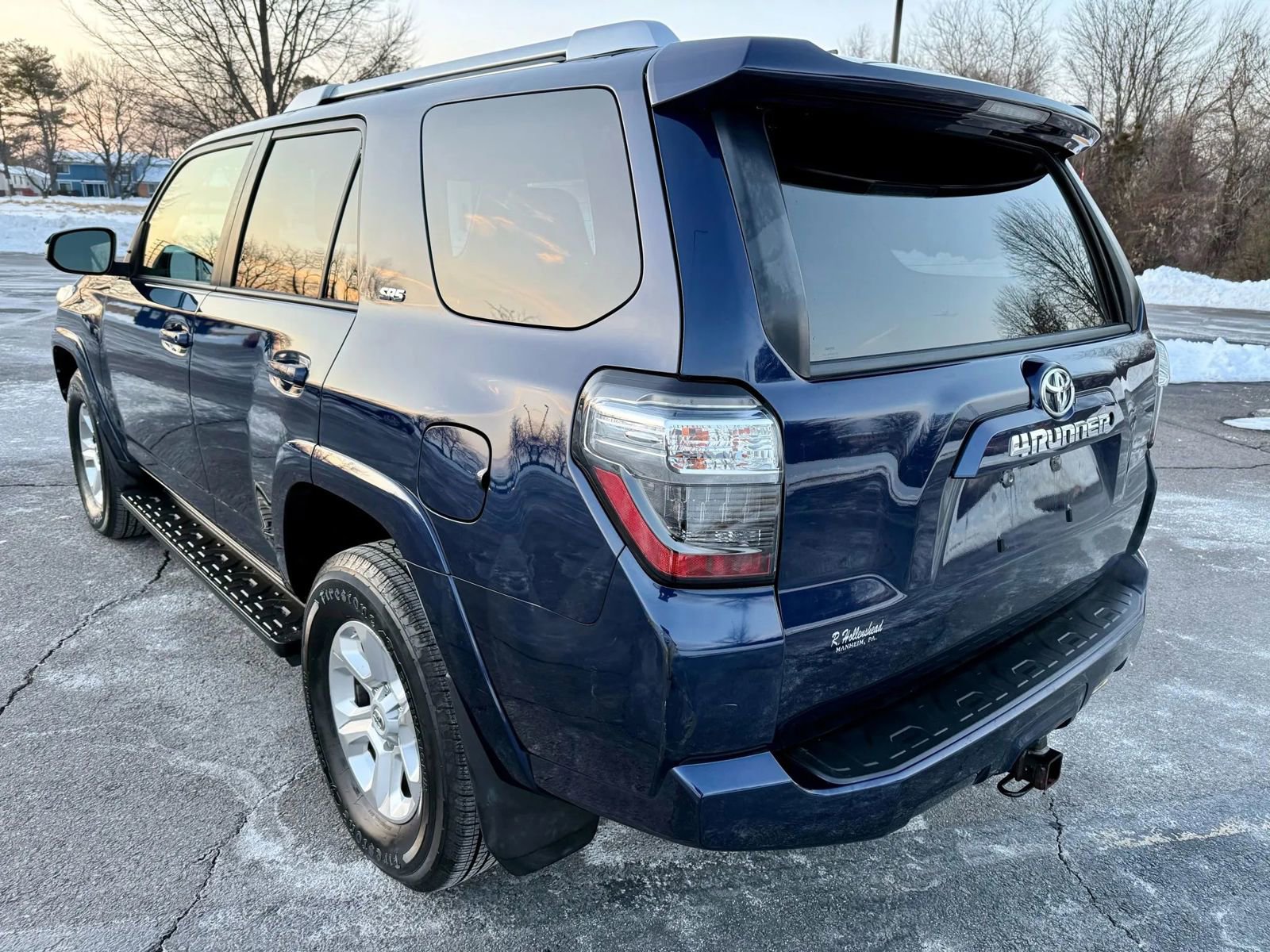 Used 2016 Toyota 4Runner SR5 image 6