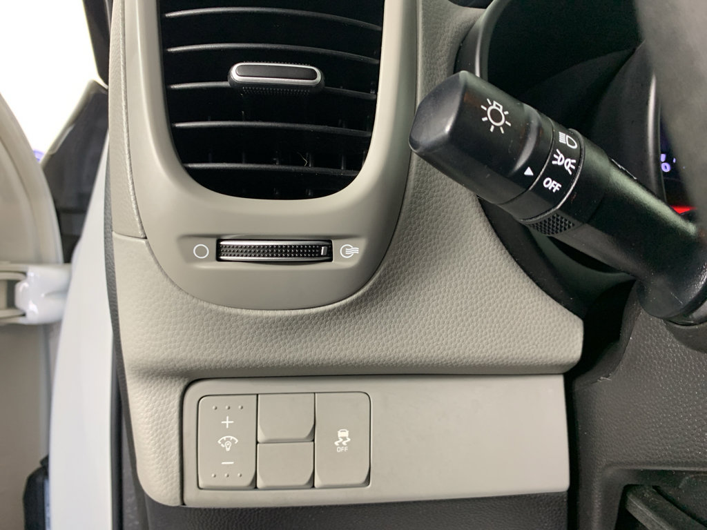 Used 2018 Kia Soul image 17