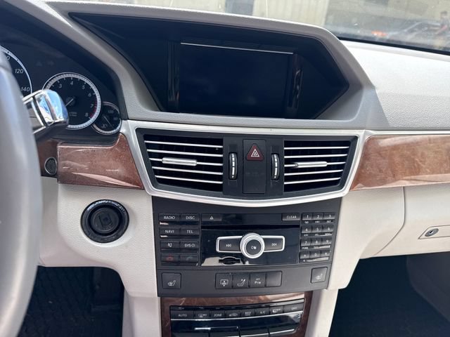 Used 2012 Mercedes-Benz E 350 Sedan image 19
