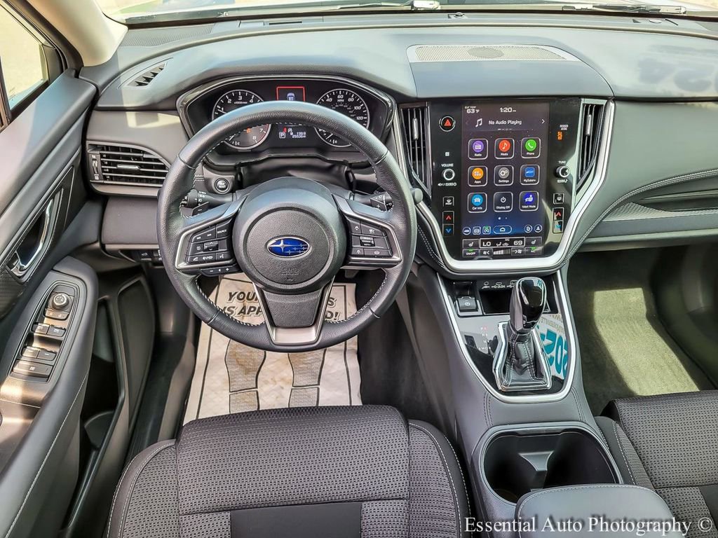 Used 2024 Subaru Outback Premium image 12