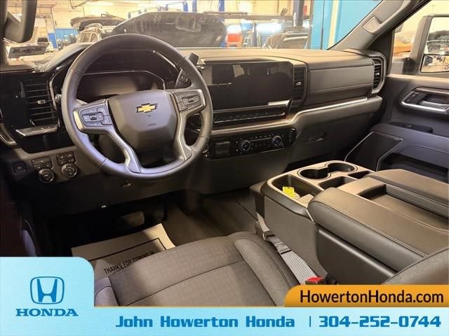 Used 2025 Chevrolet Silverado 3500 LT w/ All Star Edition image 11
