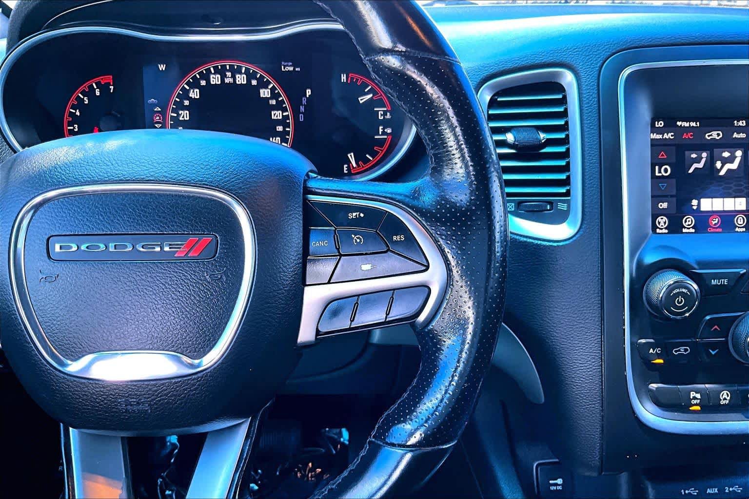 Used 2020 Dodge Durango SXT RWD image 25