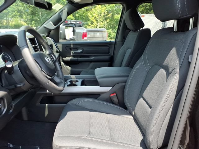 New 2026 RAM 1500 Express AWD/4WD image 13