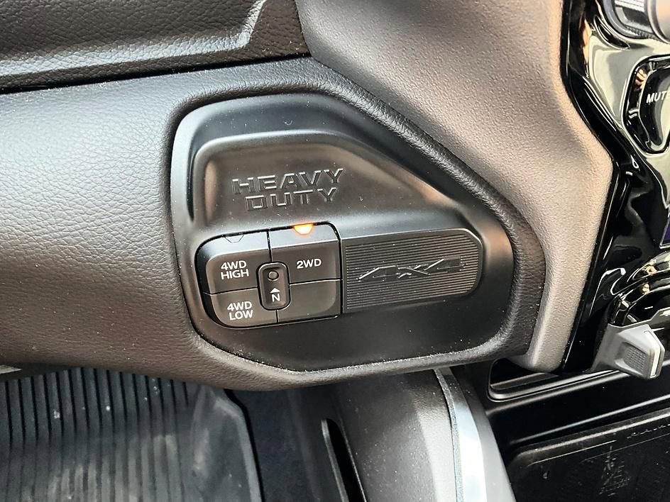 Used 2022 RAM 3500 Laramie image 20