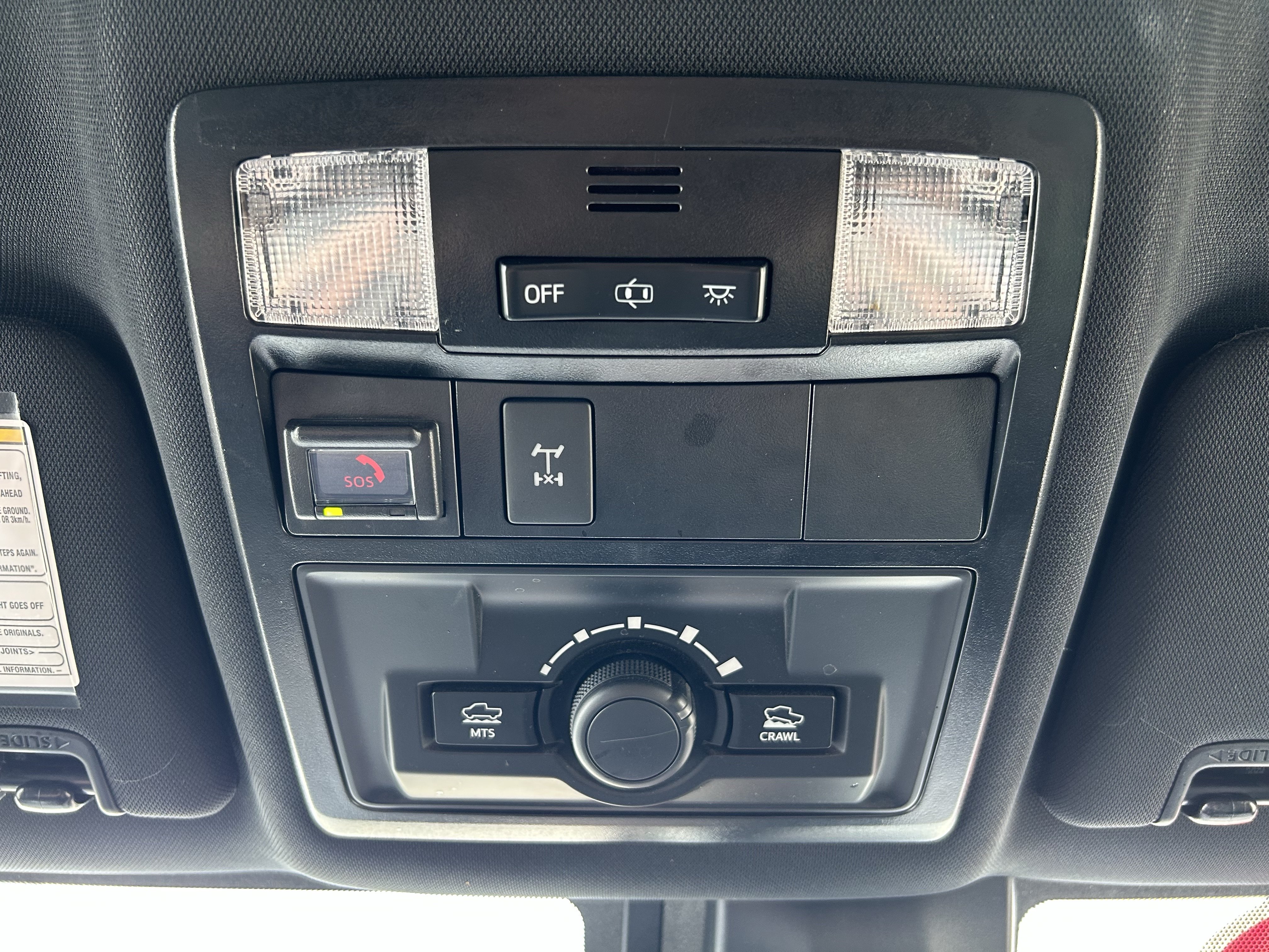 Certified 2020 Toyota Tacoma TRD Off-Road AWD/4WD image 32