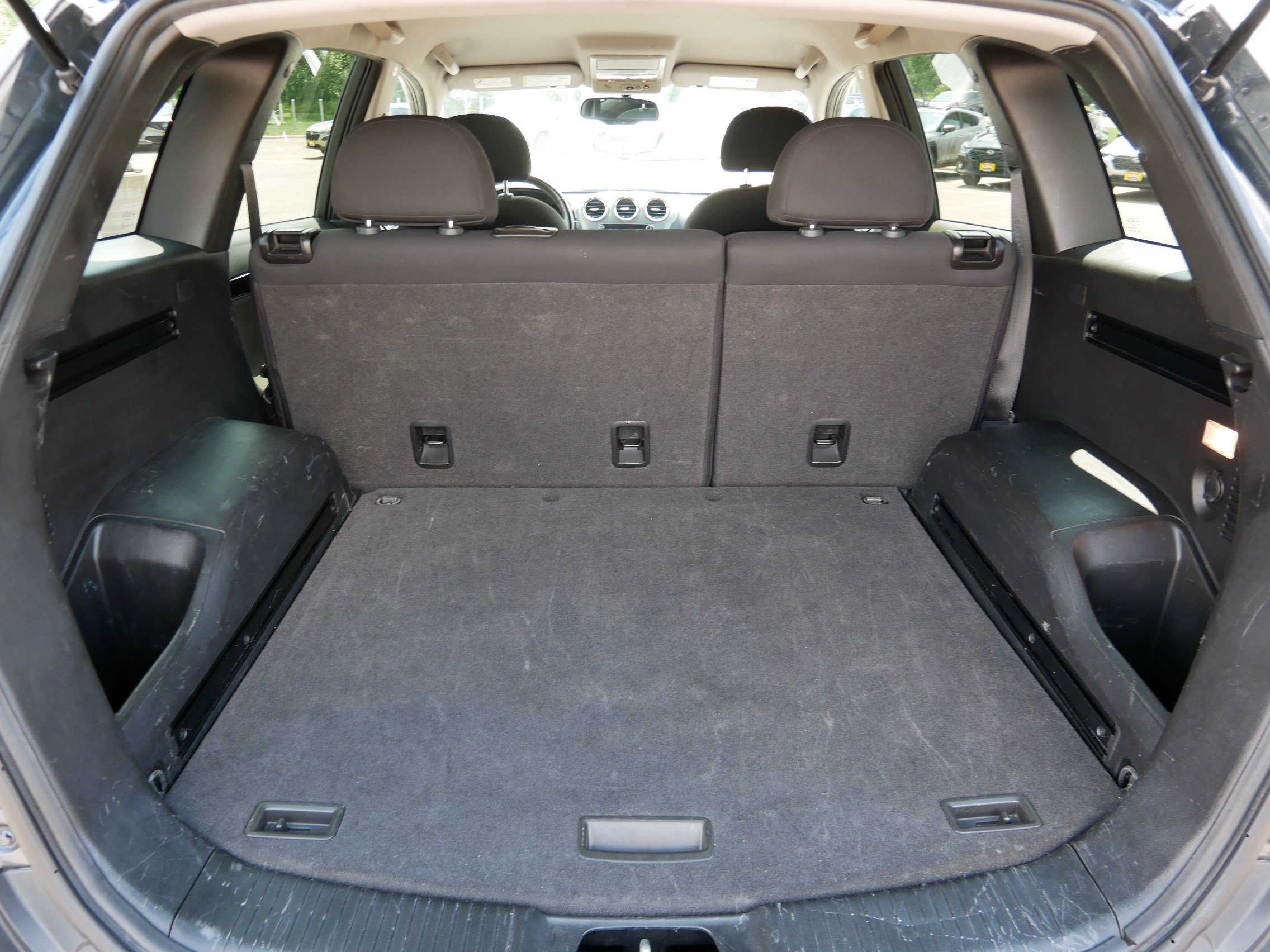 Used 2013 Chevrolet Captiva Sport LS FWD image 18