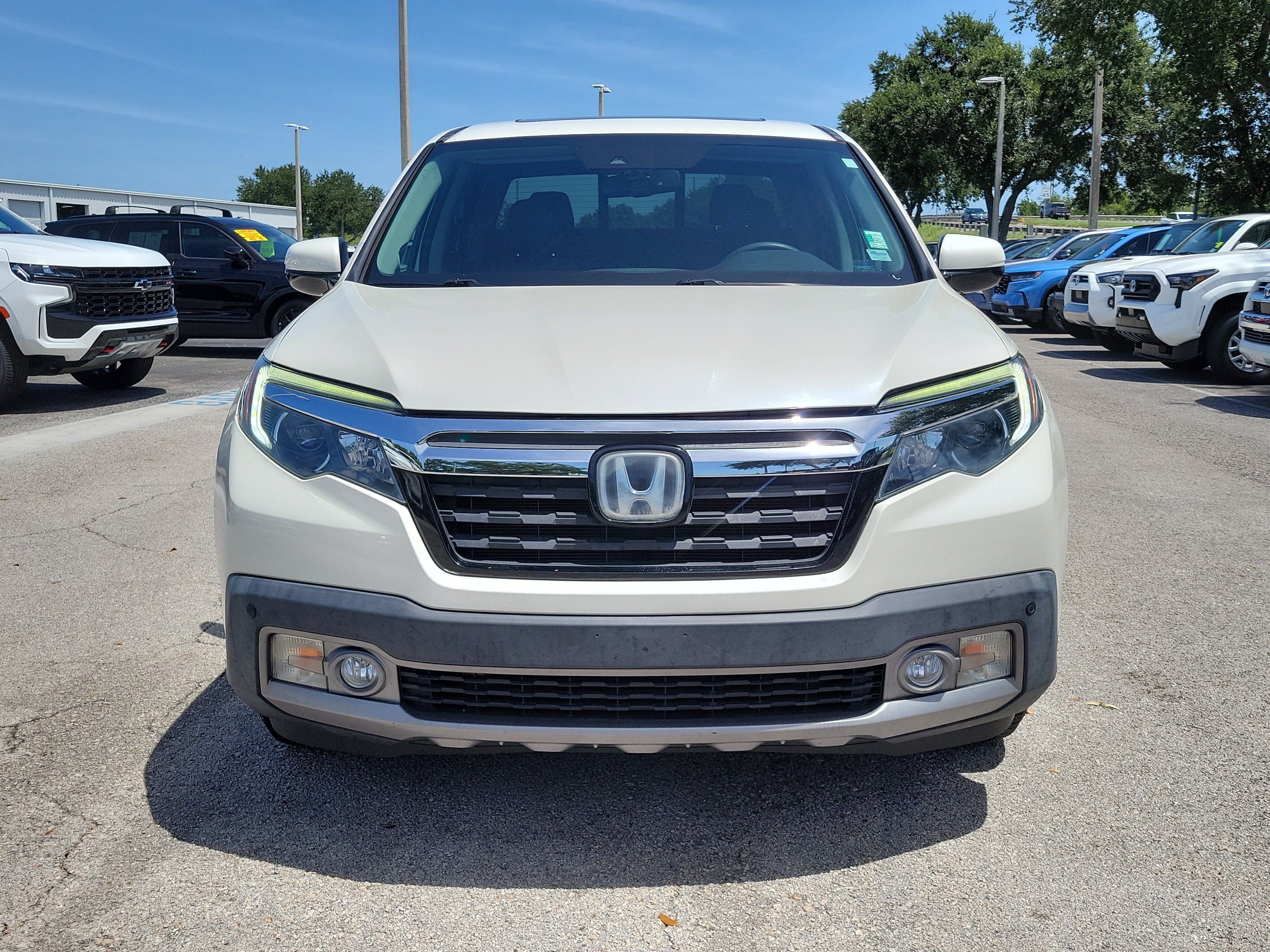 Used 2019 Honda Ridgeline RTL-E image 2