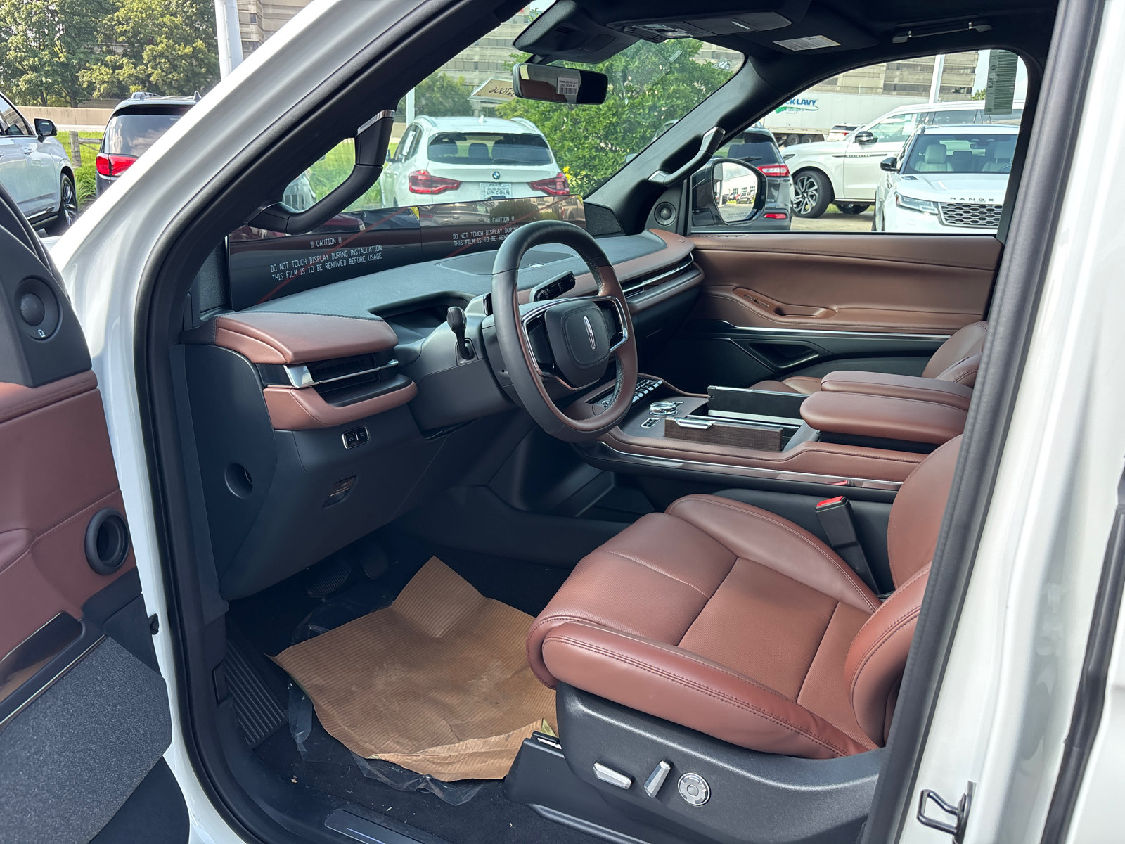 New 2027 Lincoln Navigator L Reserve AWD/4WD image 23