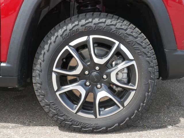 Used 2024 Jeep Compass Trailhawk w/ Trailhawk Elite Group AWD/4WD image 11