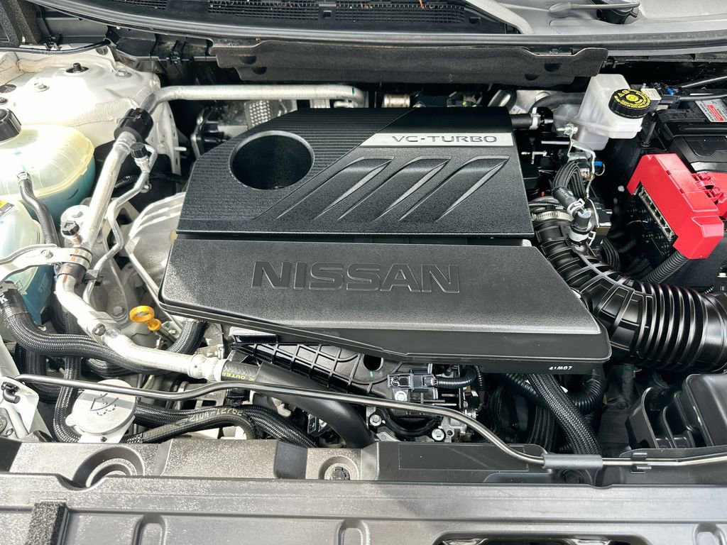 Used 2025 Nissan Rogue SV AWD/4WD image 27