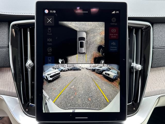 New 2026 Volvo XC90 B6 Ultra w/ Protection Package image 16