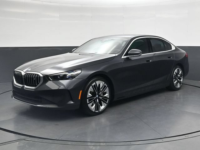 Certified 2025 BMW i5 eDrive40i w/ Premium Package RWD image 10