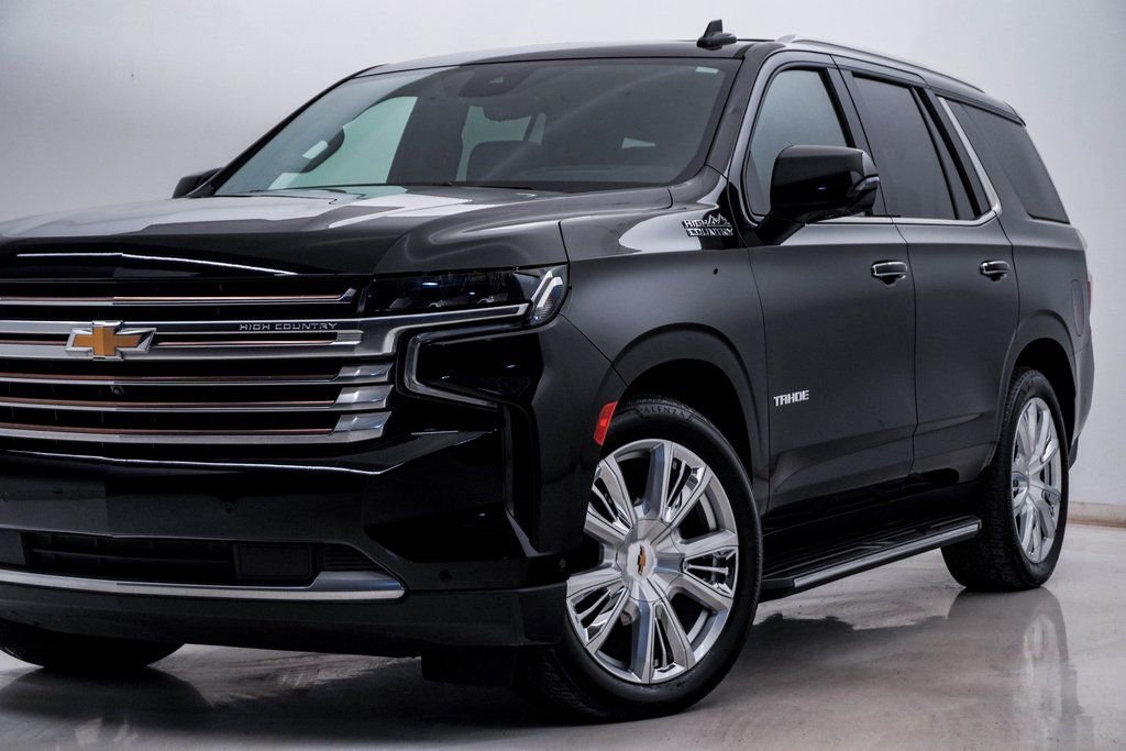Used 2023 Chevrolet Tahoe High Country w/ Advanced Technology Package image 2