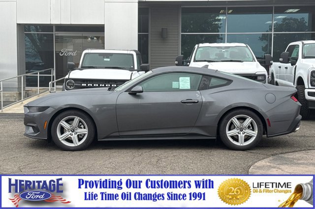New 2026 Ford Mustang Coupe image 7