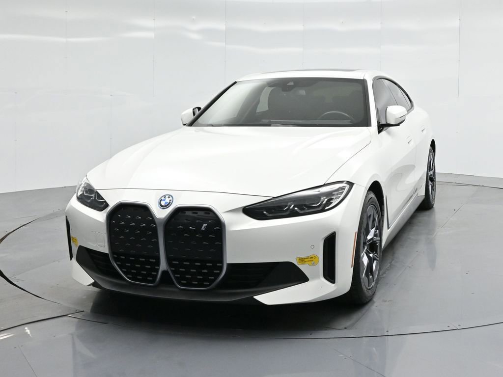 Used 2022 BMW i4 eDrive40 w/ Premium Package image 55