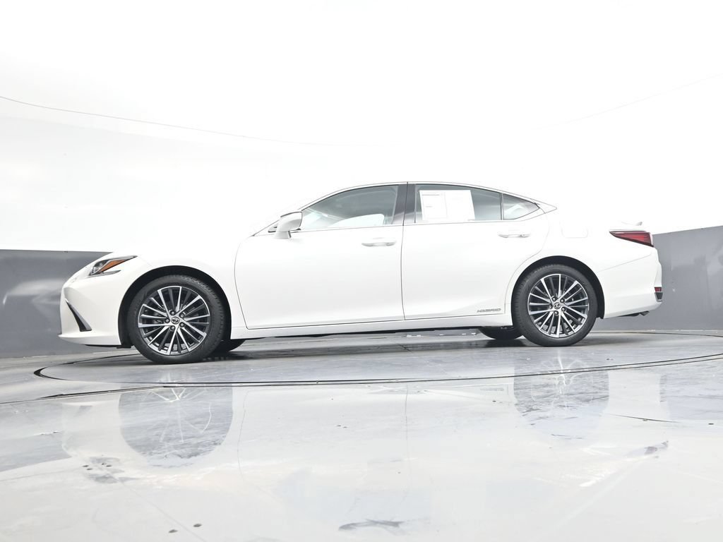 Used 2022 Lexus ES 300h w/ Premium Package FWD image 41