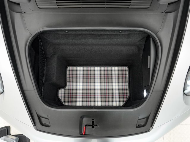 Certified 2025 Porsche 911 Turbo S image 34