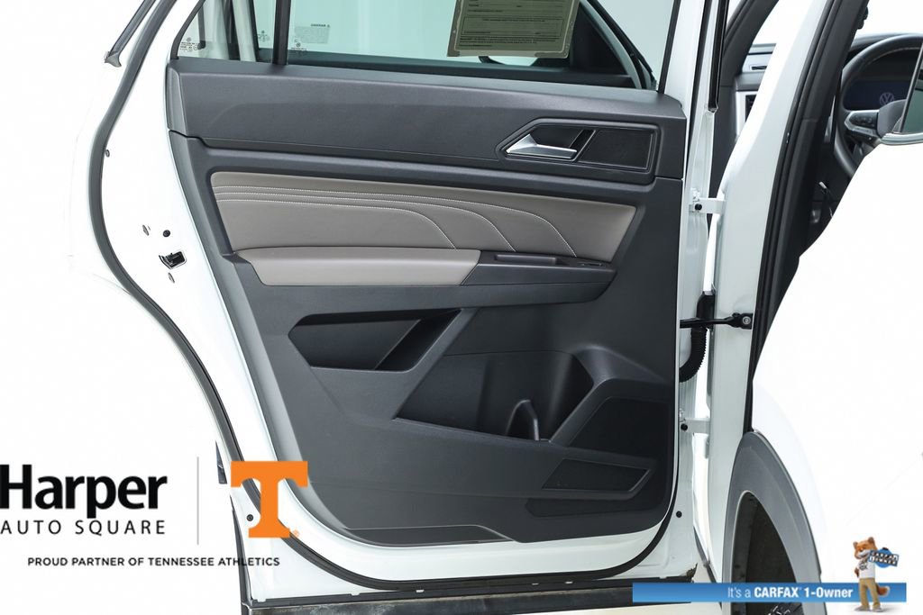 Used 2023 Volkswagen Atlas Cross Sport SE w/ Panoramic Sunroof Package FWD image 56