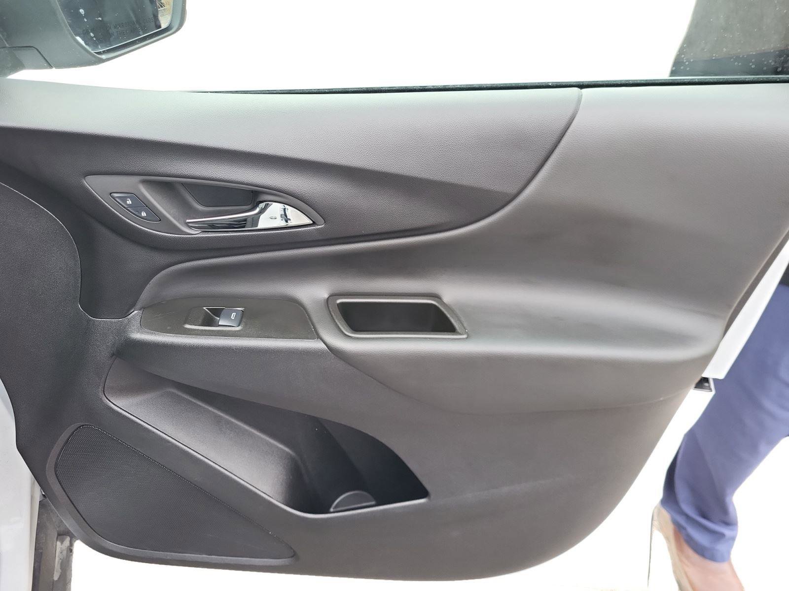 Used 2024 Chevrolet Equinox LT image 26