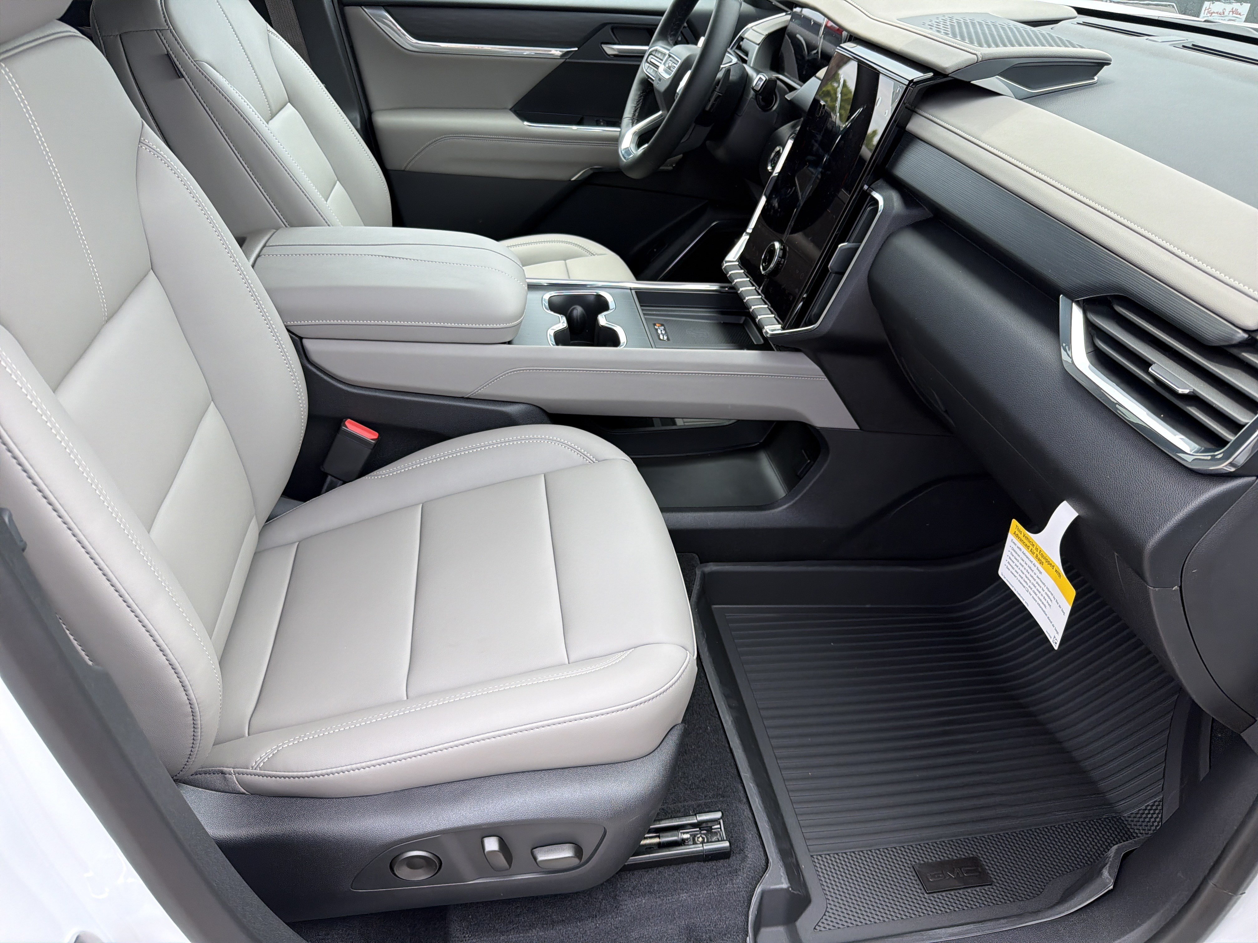 New 2026 GMC Acadia Elevation w/ Elevation Premium Package FWD image 14