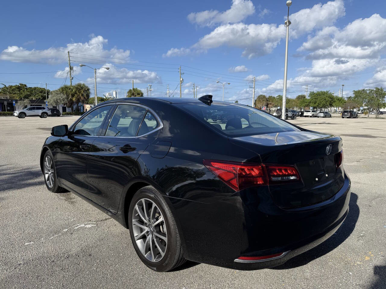 Used 2016 Acura TLX V6 w/ Technology Package FWD image 8