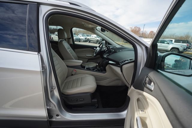 Used 2017 Ford Escape Titanium image 19