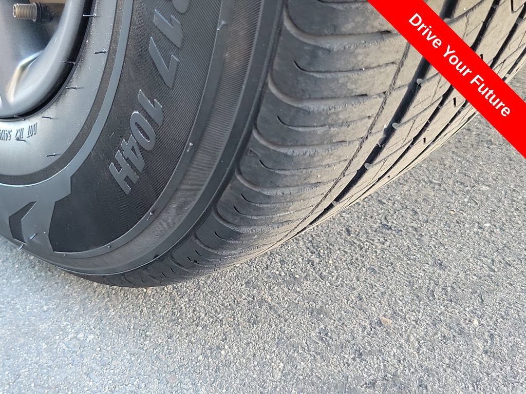 Used 2021 Nissan Rogue S FWD image 27
