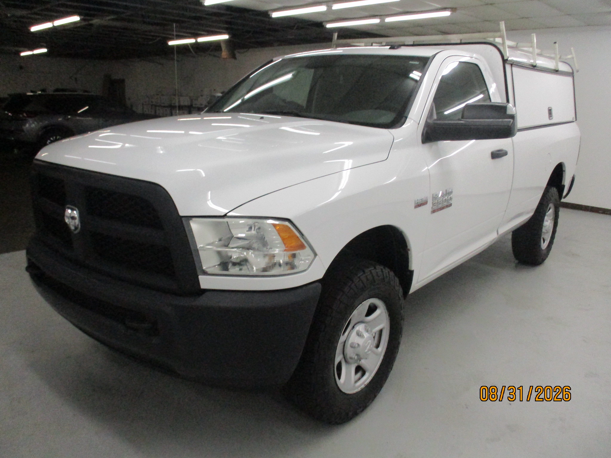 Used 2015 RAM 3500 Tradesman w/ Power & Remote Entry Group AWD/4WD image 3