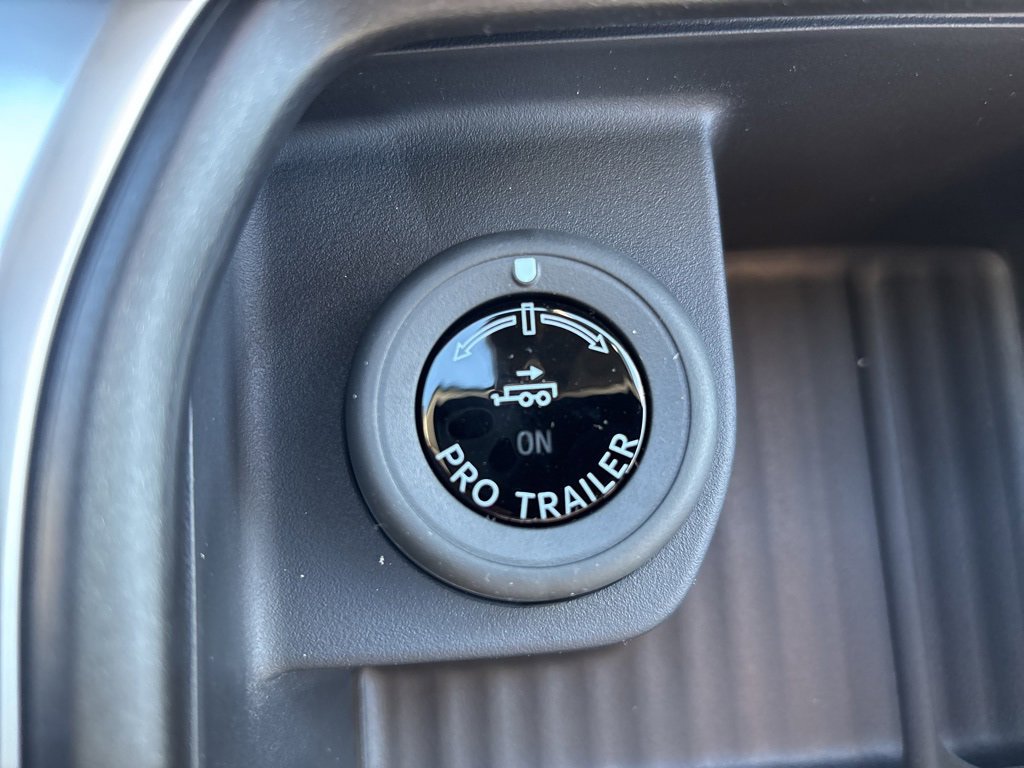 New 2026 Ford Expedition Active image 33