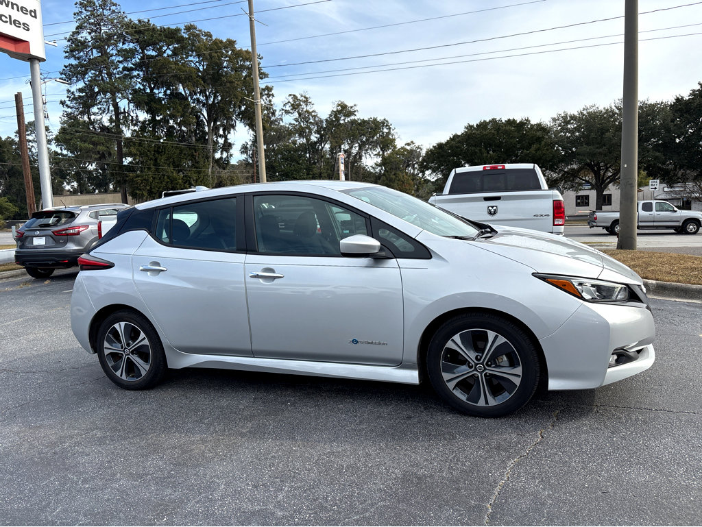 Used 2019 Nissan Leaf SV w/ SV Technology Package image 20