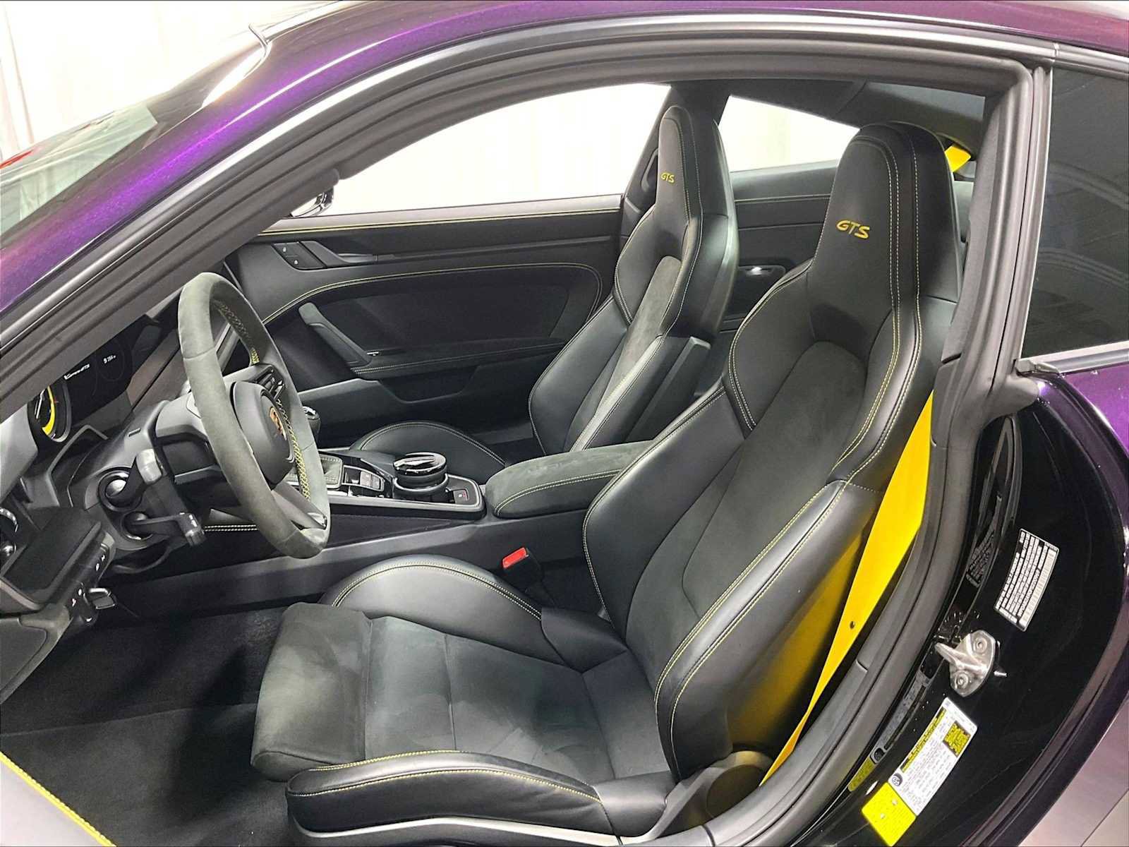 Used 2023 Porsche 911 Carrera GTS image 8