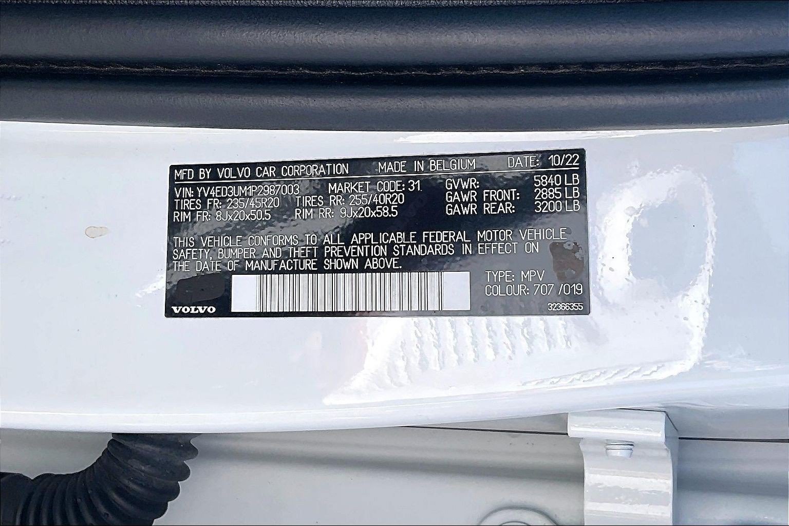 Used 2023 Volvo XC40 Recharge Ultimate AWD/4WD image 32