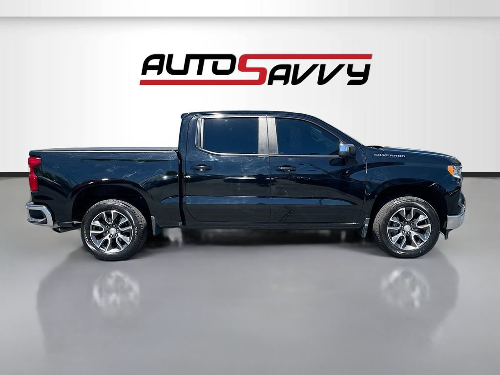 Used 2022 Chevrolet Silverado 1500 LT AWD/4WD image 8