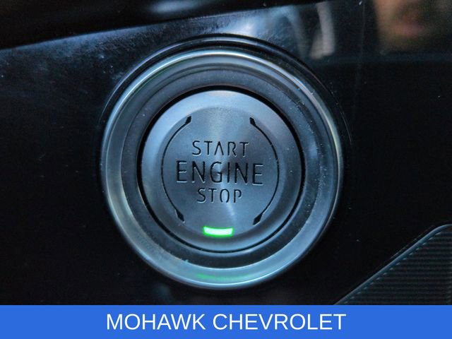 Used 2020 Chevrolet Corvette Stingray Coupe w/ 1LT RWD image 18