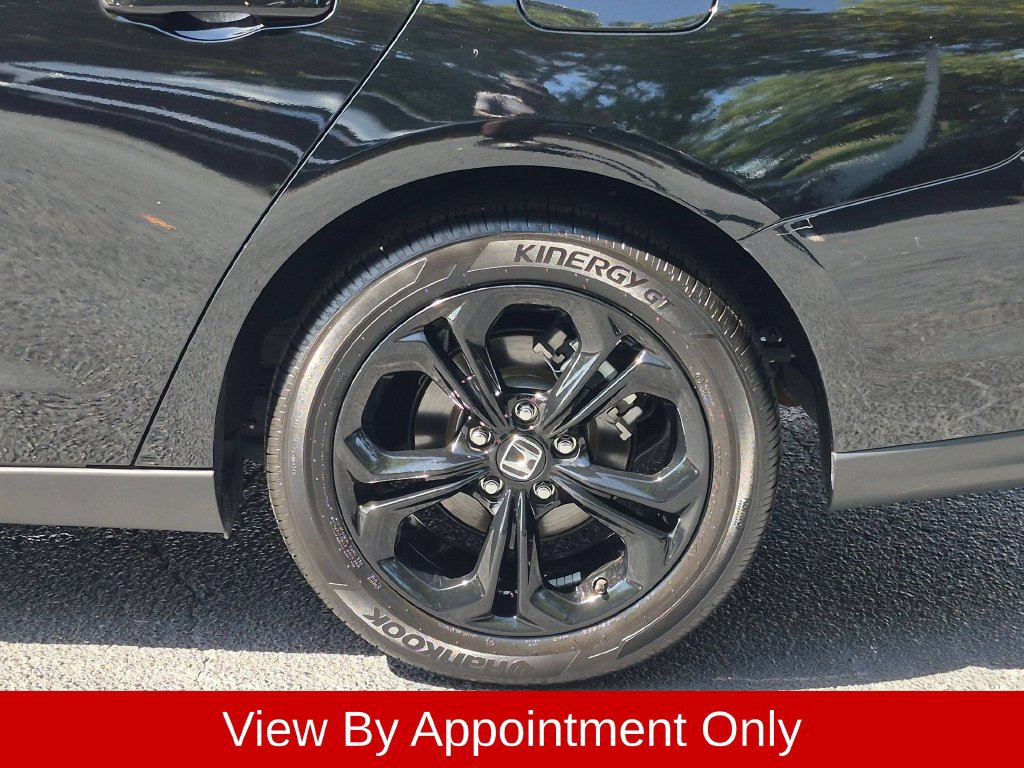 Used 2025 Honda Accord SE image 33