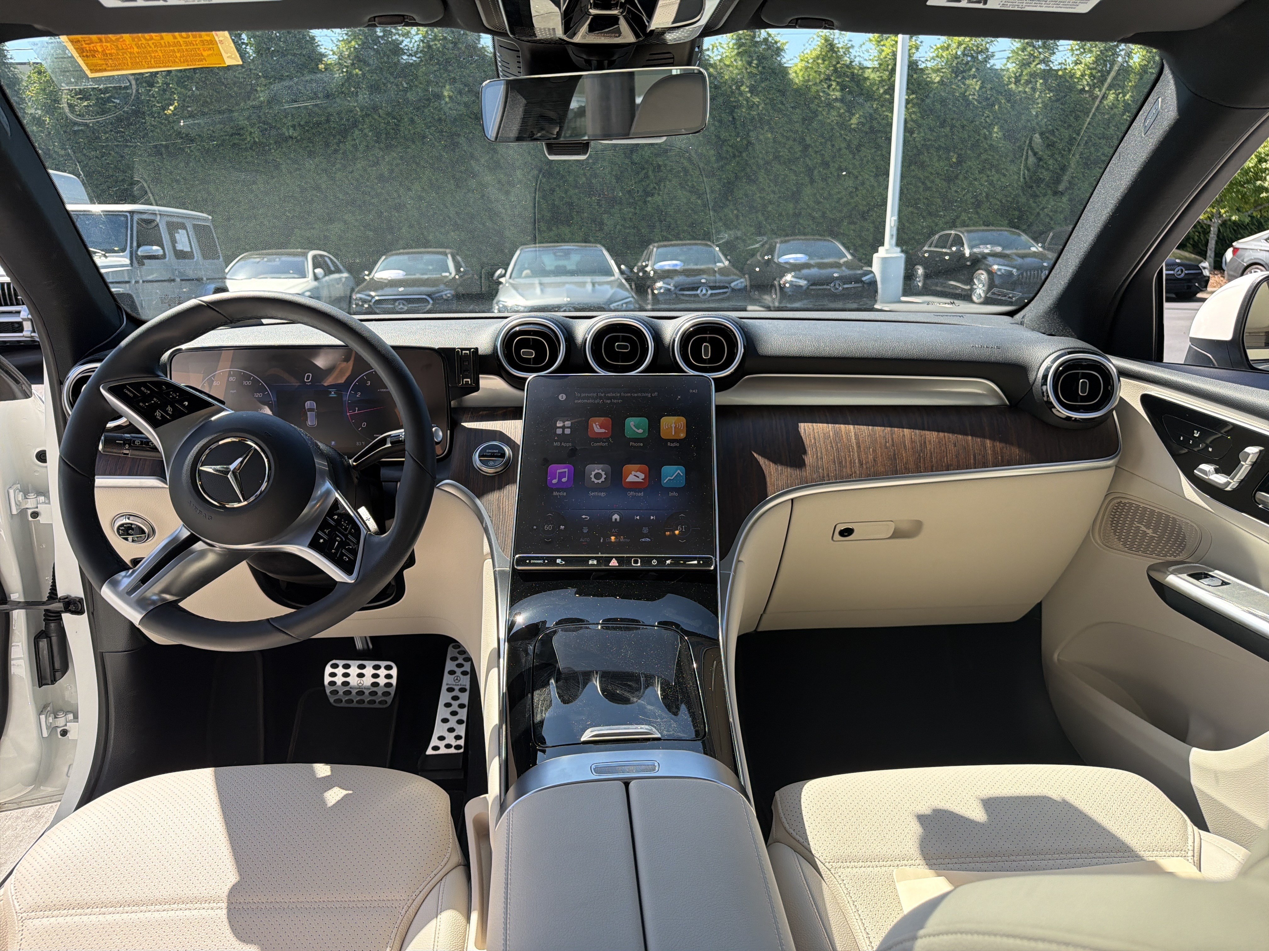 Certified 2025 Mercedes-Benz GLC 300 4MATIC image 30
