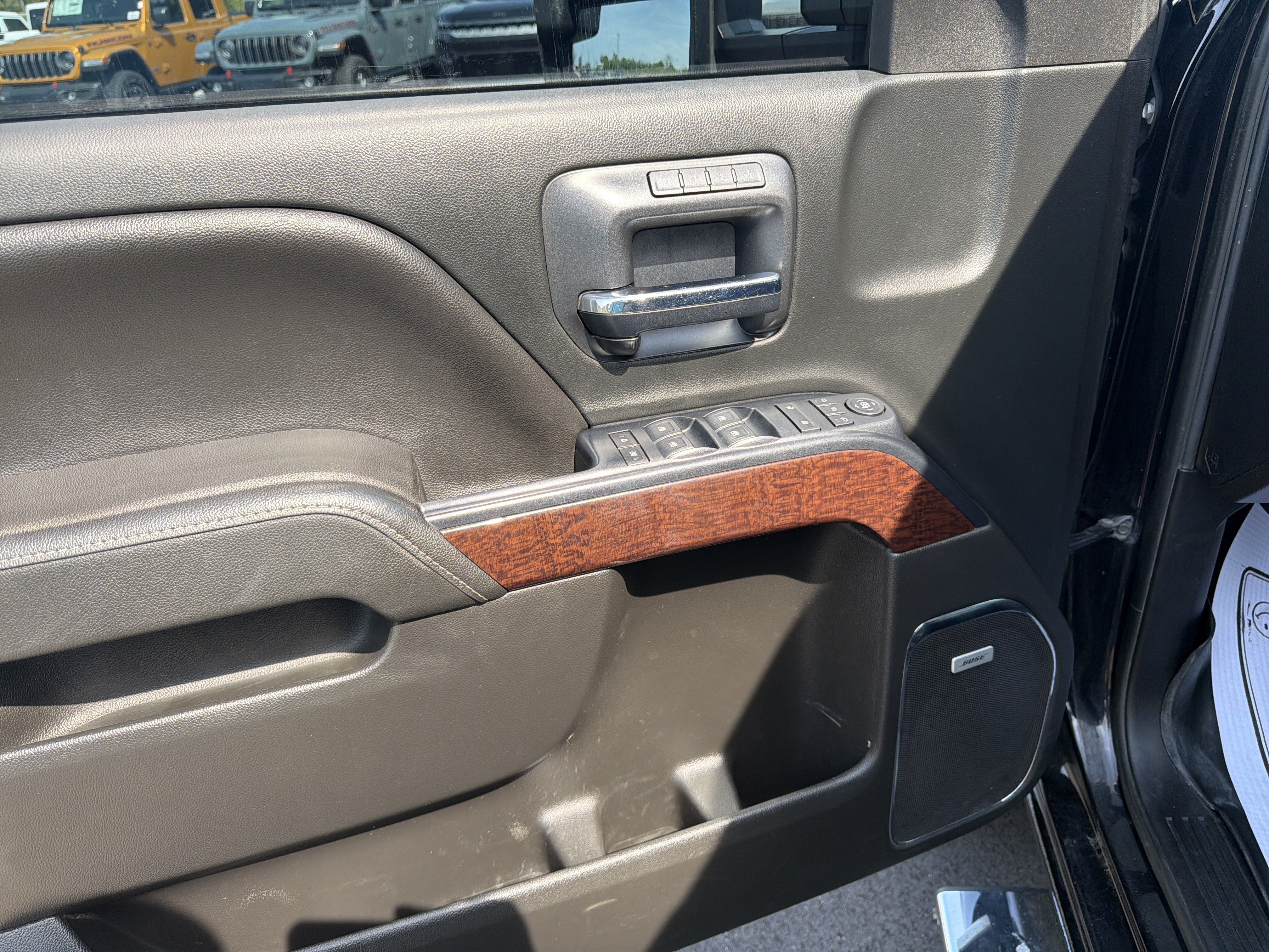 Used 2019 GMC Sierra 2500 SLT AWD/4WD image 29
