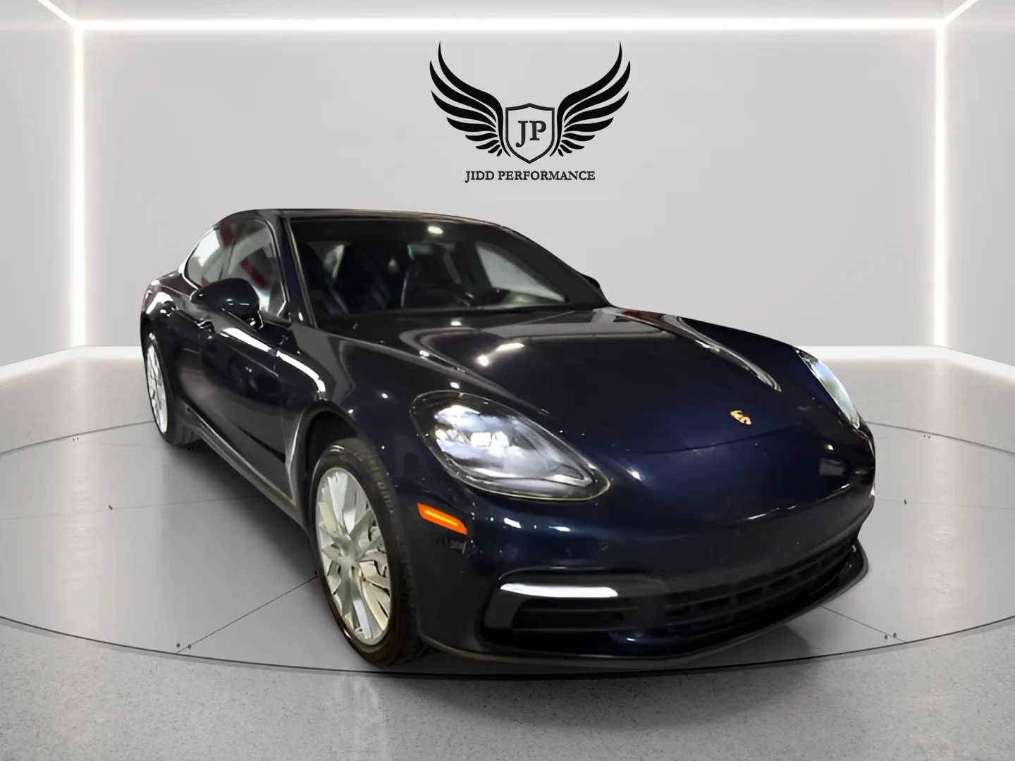 Used 2017 Porsche Panamera 4 w/ Premium Package AWD/4WD image 1