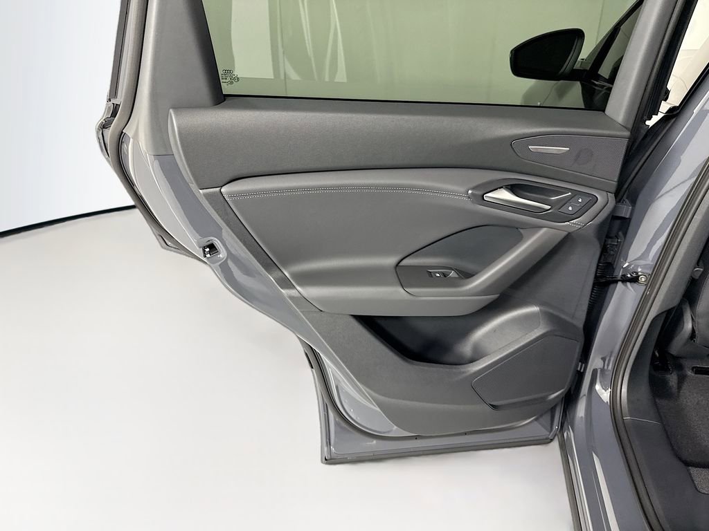 New 2027 Audi Q6 e-tron Premium Plus AWD/4WD image 27