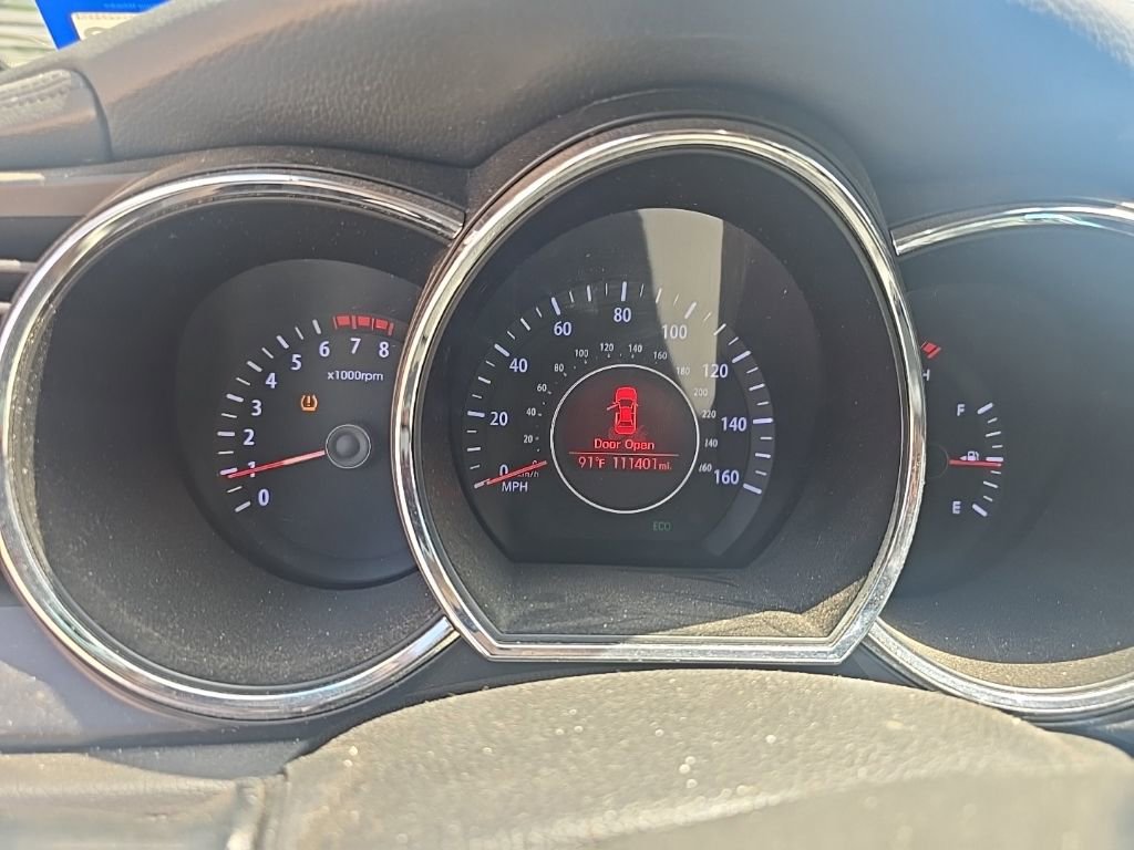 Used 2013 Kia Optima EX w/ Premium Pkg image 2