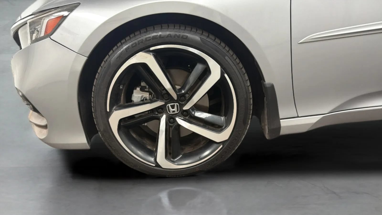 Used 2019 Honda Accord Sport image 27