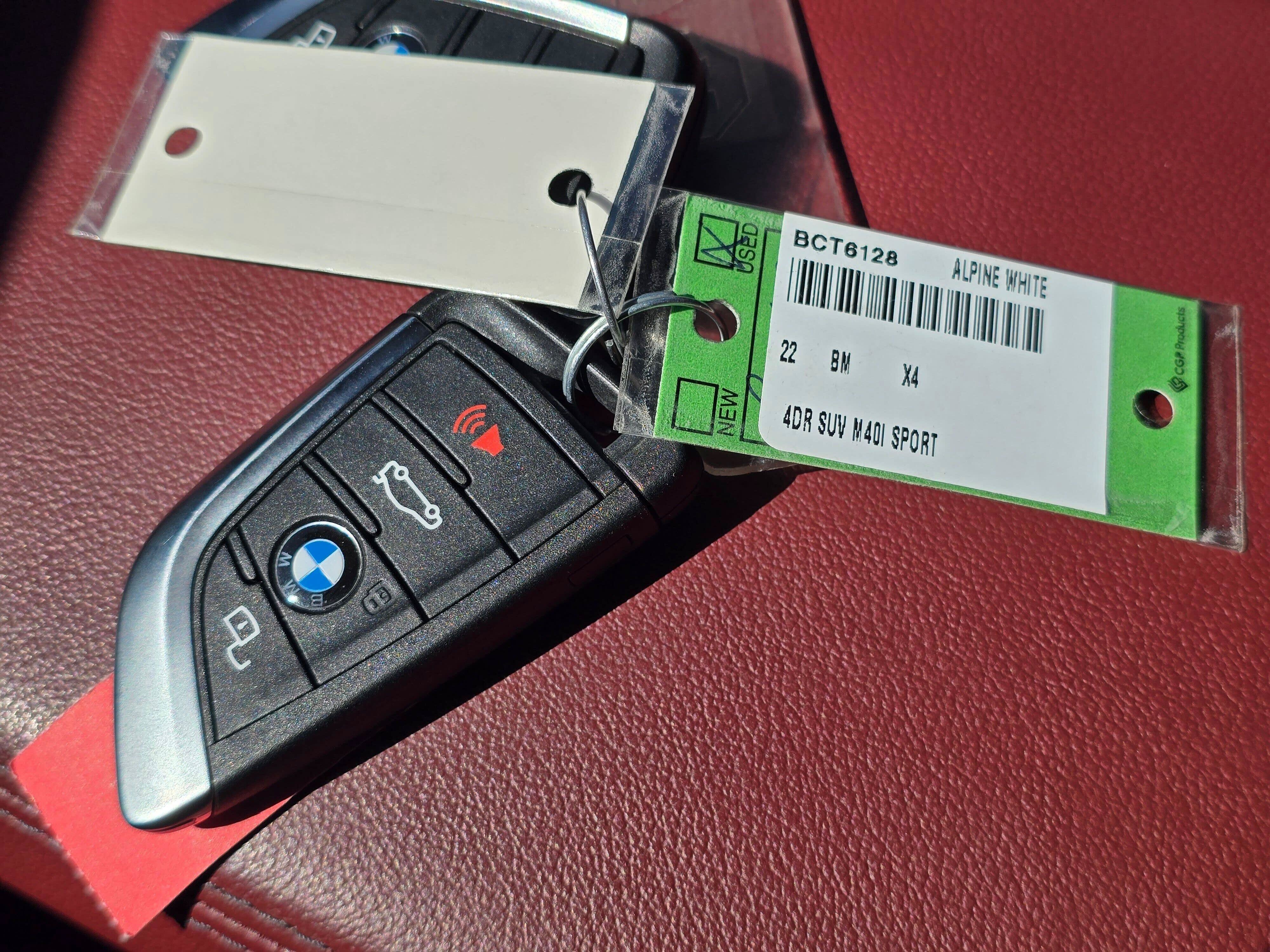 Used 2022 BMW X4 M40i AWD/4WD image 31