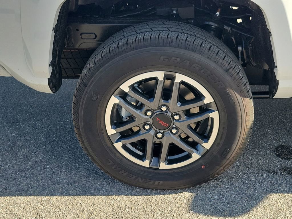 New 2025 Toyota Tacoma TRD Sport image 19