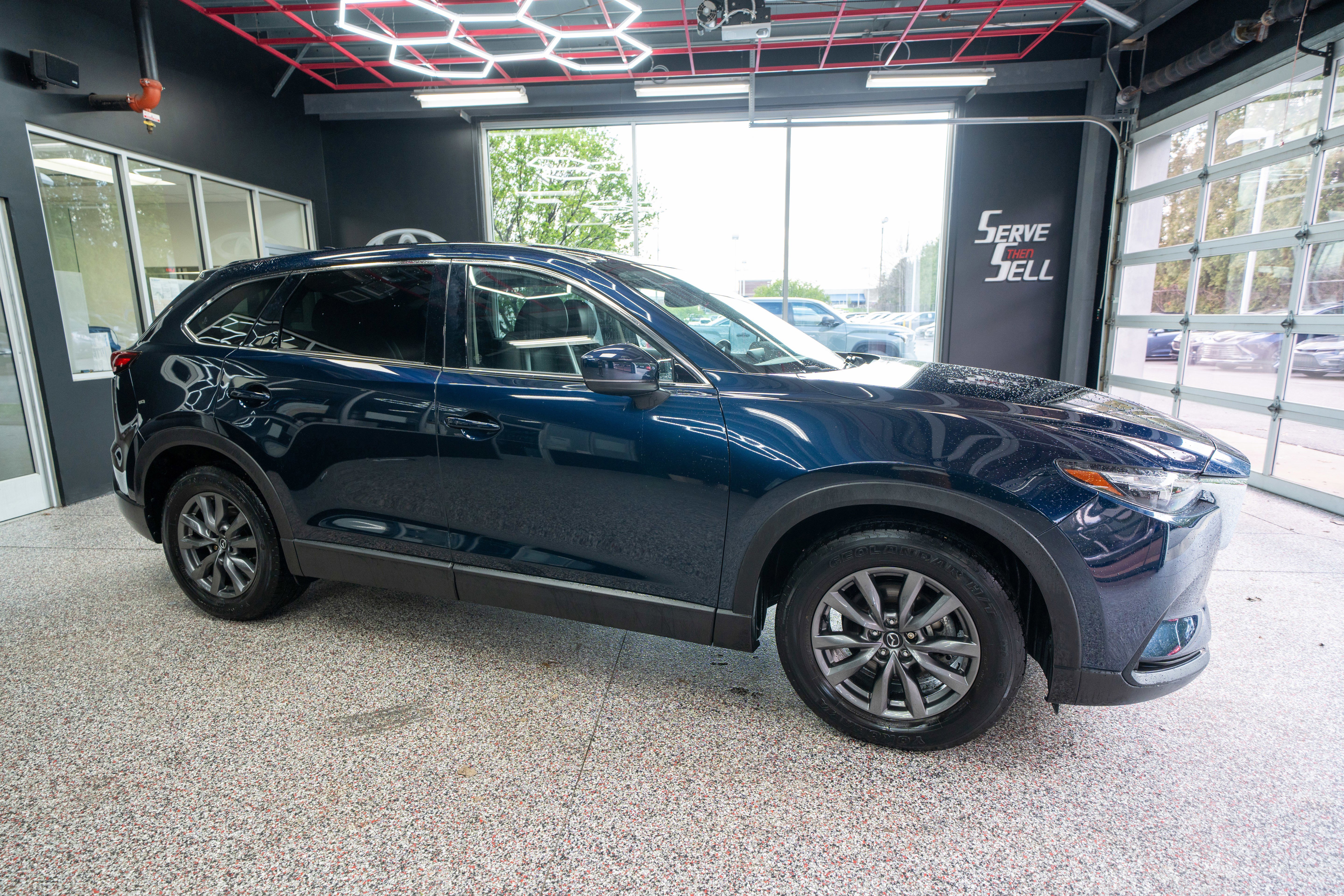 Used 2023 MAZDA CX-9 Touring image 5